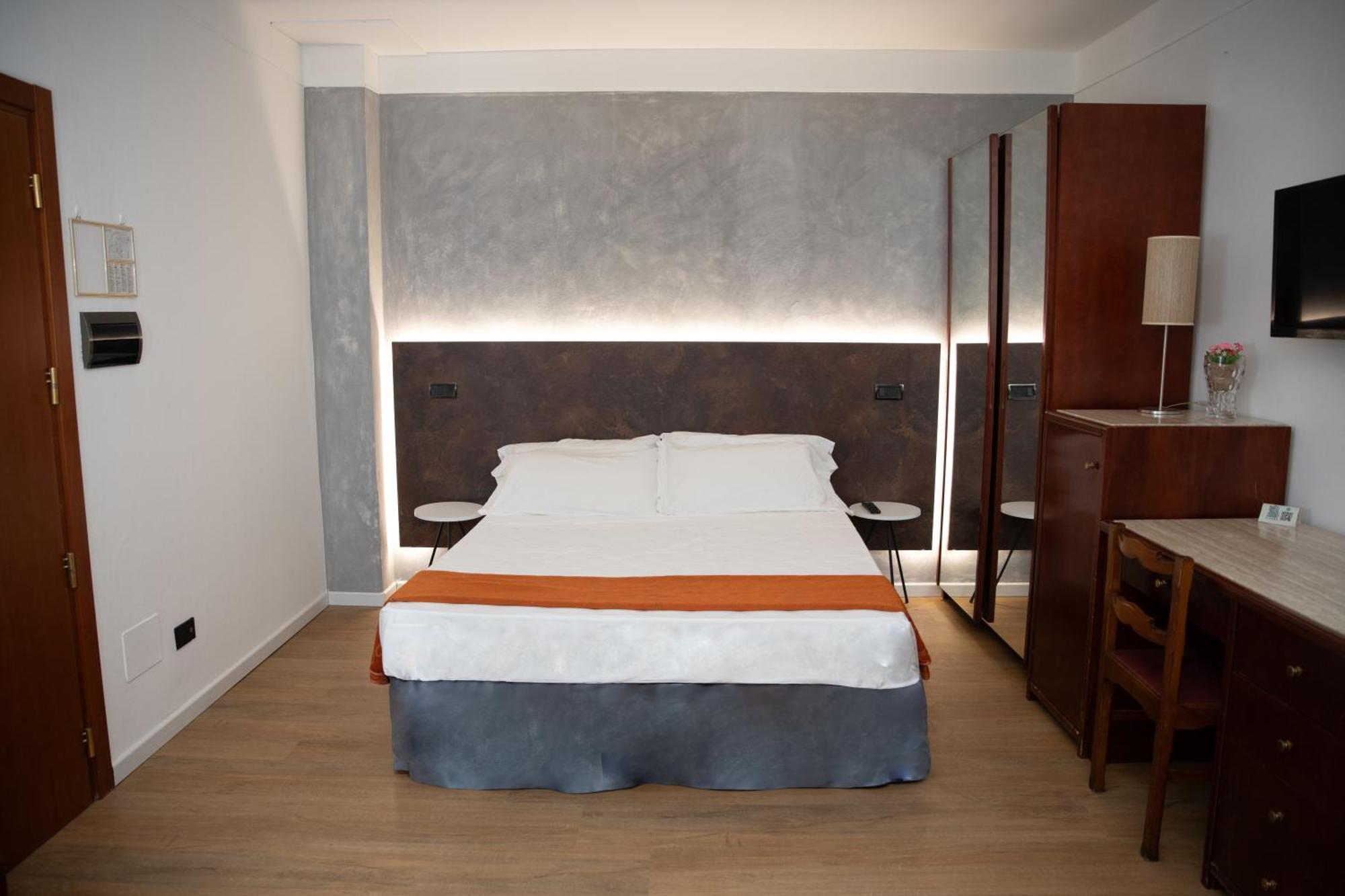 Sirena - 4* Cesenatico