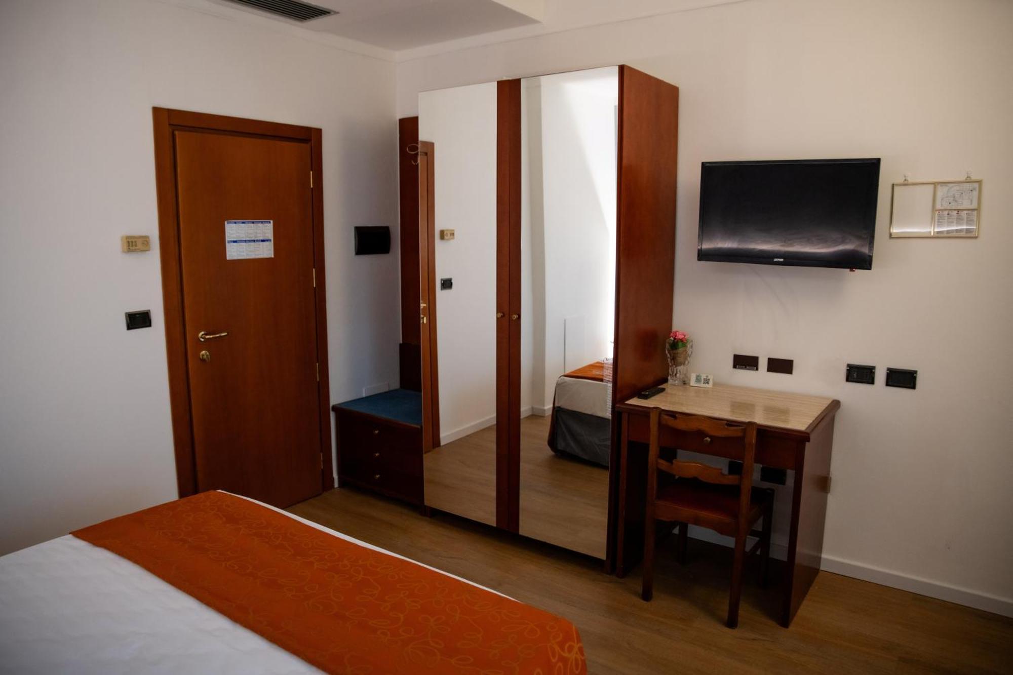 Sirena - Hotel 4*