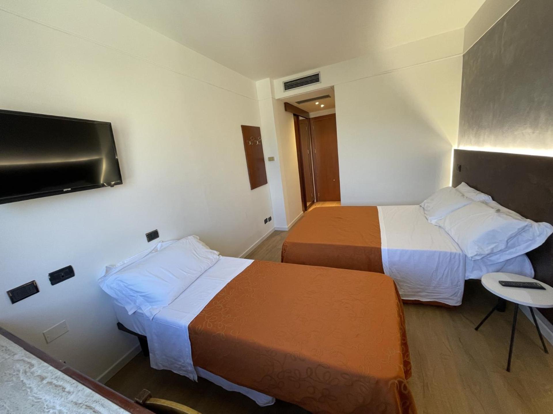 Hotel Sirena - 4*