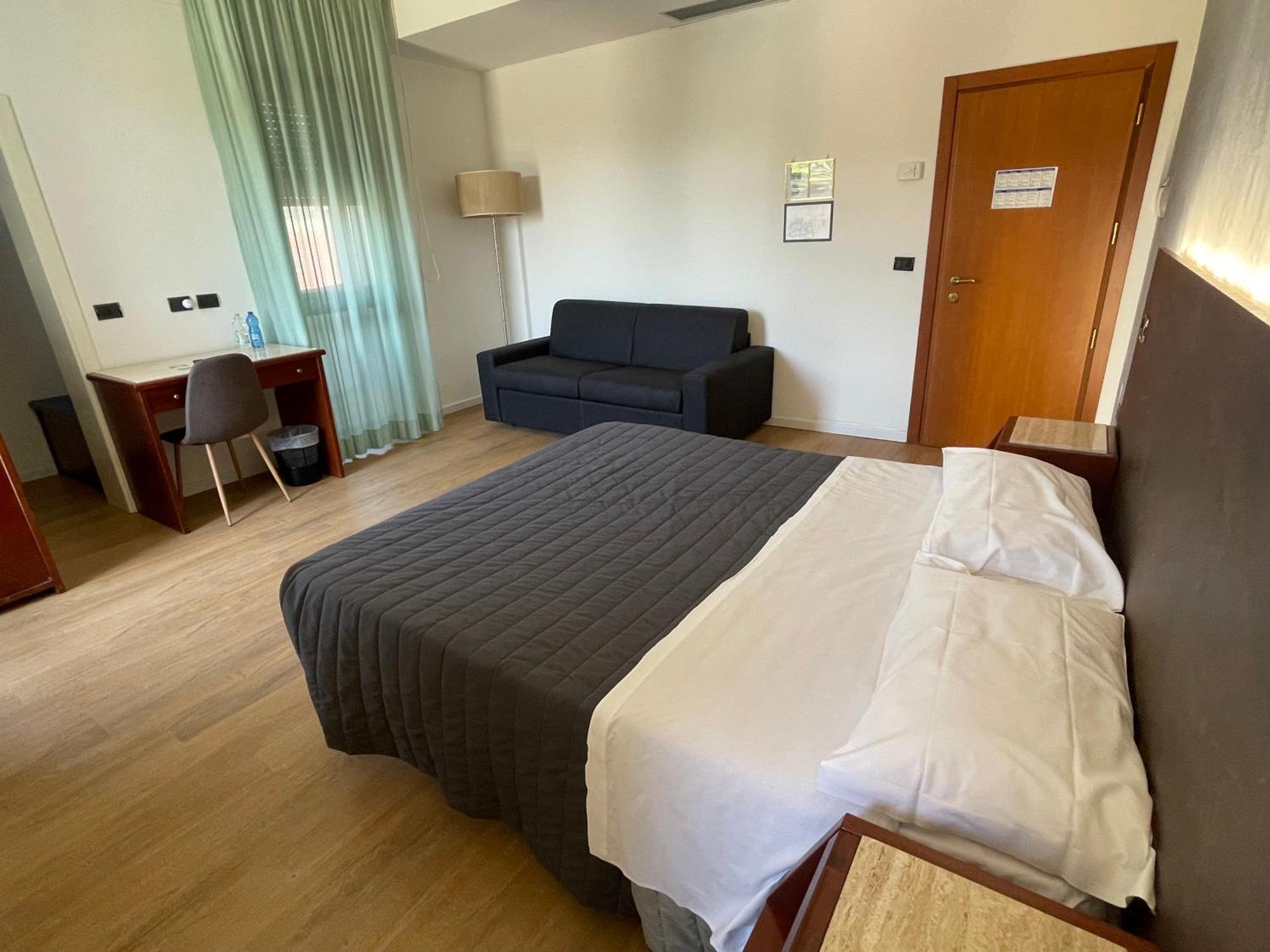 Sirena - 4* Cesenatico